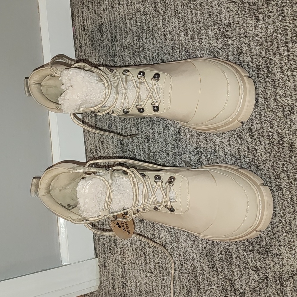 NEW Steve Madden Womens Hildy Tan Lug Sole Lace Up Ankle Boots Shoes size 9.5 - Picture 7 of 12